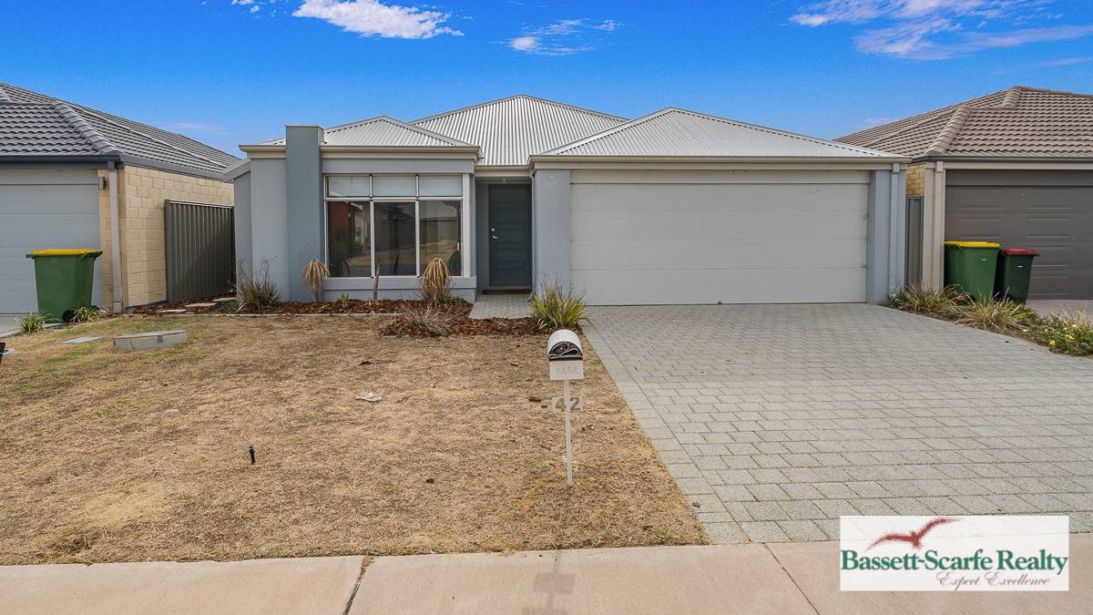 42 Pegus Meander, South Yunderup, WA 6208 AUS