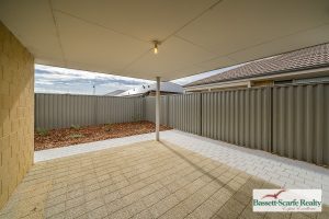 42 Pegus Meander, South Yunderup, WA 6208 AUS