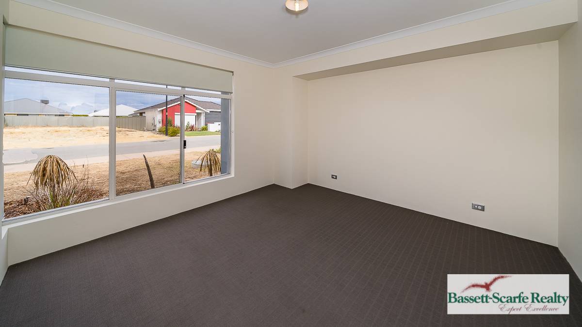 42 Pegus Meander, South Yunderup, WA 6208 AUS