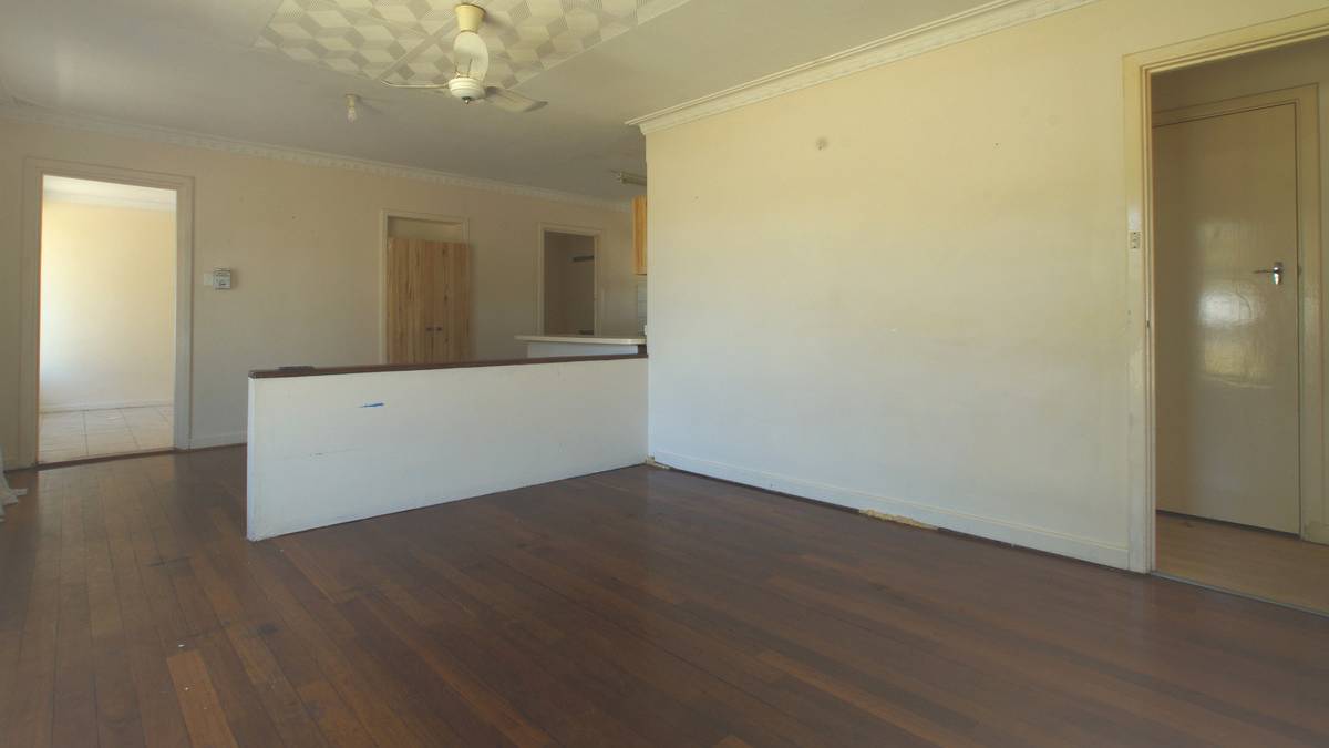 22 Cox Street, MANDURAH, WA 6210 AUS
