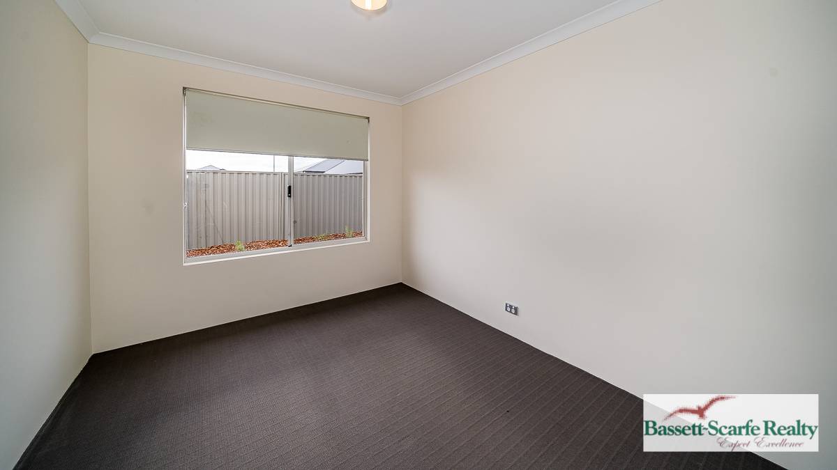42 Pegus Meander, South Yunderup, WA 6208 AUS