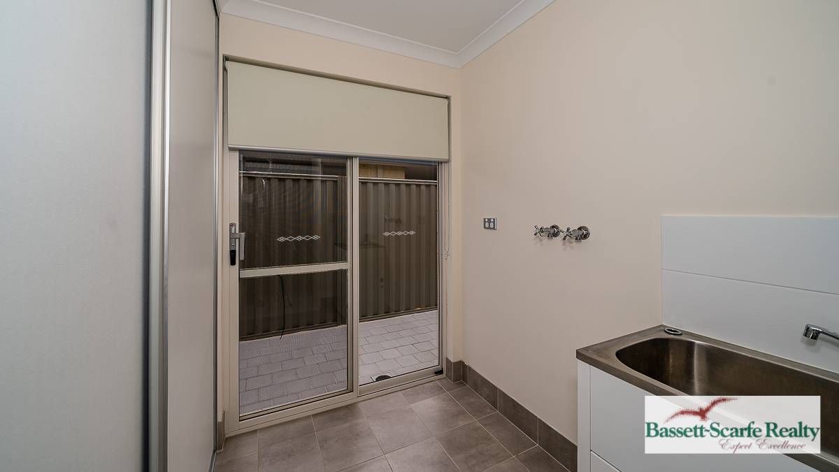 42 Pegus Meander, South Yunderup, WA 6208 AUS