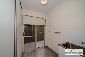 42 Pegus Meander, South Yunderup, WA 6208 AUS