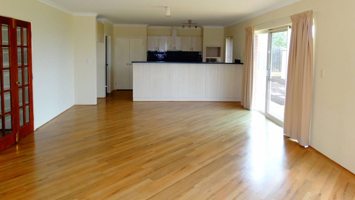 14 Lilly Pilly Lookout, HALLS HEAD, WA 6210 AUS