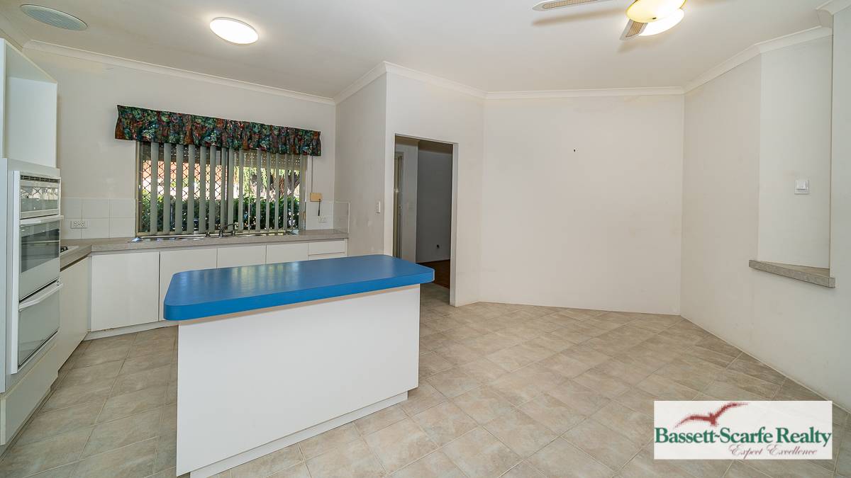 11B Knight Place, Wannanup, WA 6210 AUS