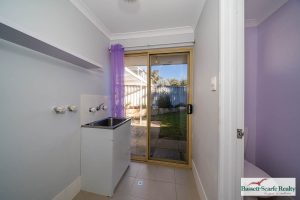 11b Kennett Place, Dawesville, WA 6211 AUS