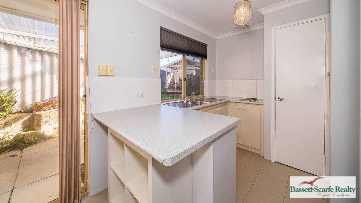 11b Kennett Place, Dawesville, WA 6211 AUS