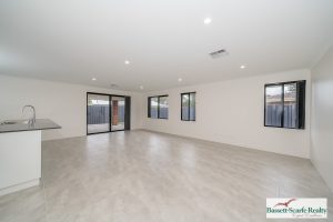 5 Goomarl Street, Dudley Park, WA 6210 AUS
