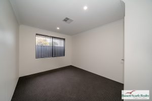 5 Goomarl Street, Dudley Park, WA 6210 AUS