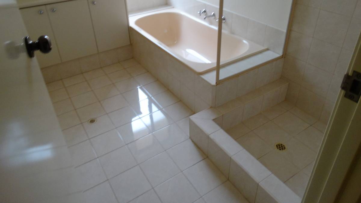 15 Duyfken Way, DUDLEY PARK, WA 6210 AUS
