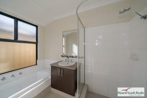 4/70 Rodoreda Crescent, Ravenswood, WA 6208 AUS