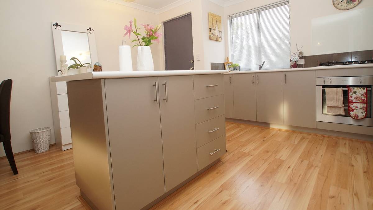 27 Sheffield Green, GREENFIELDS, WA 6210 AUS