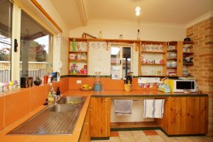13 Saskatchewan Way, GREENFIELDS, WA 6210 AUS