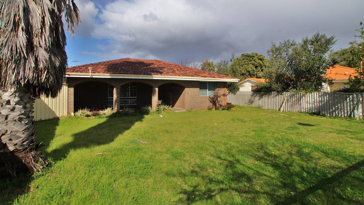 39A Sutton Street, MANDURAH, WA 6210 AUS
