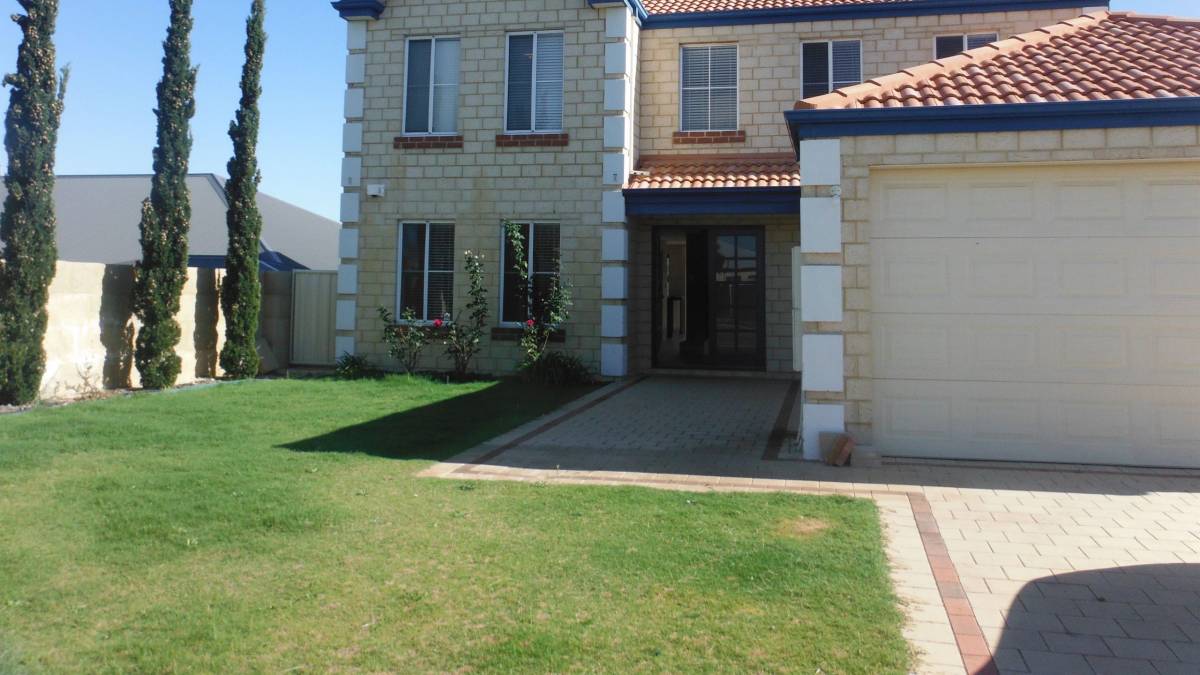 53 Buckingham Drive, WANNANUP, WA 6210 AUS