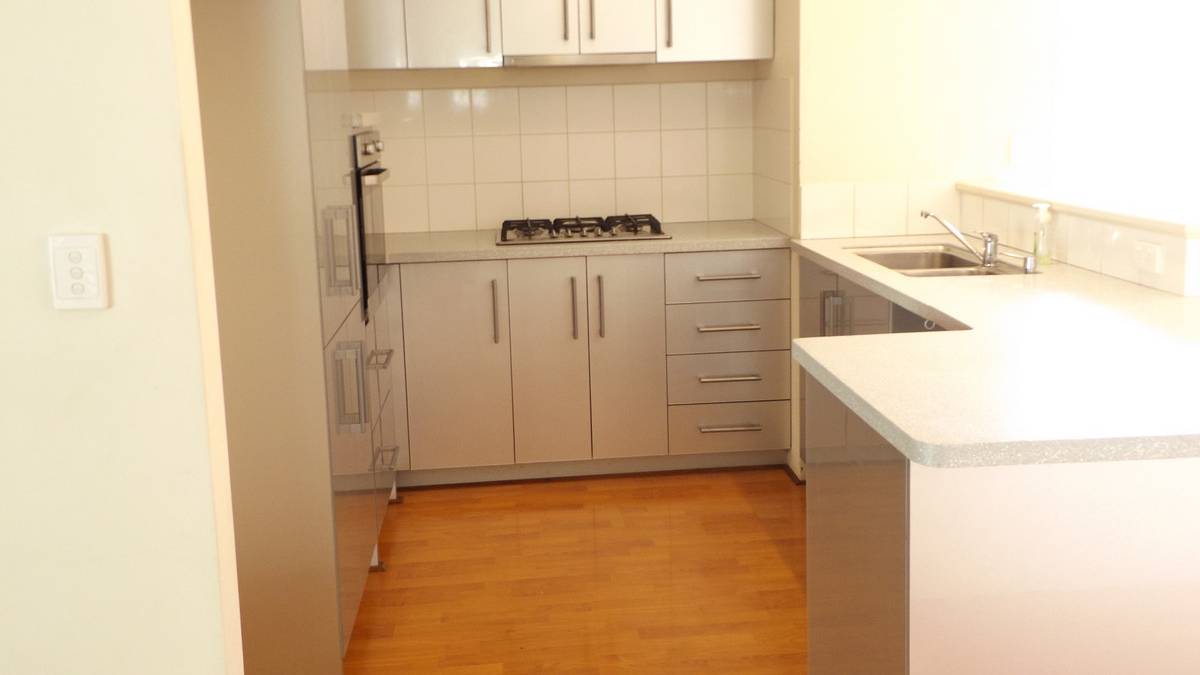 1/37 Elizabeth, Mandurah, WA 6210 AUS