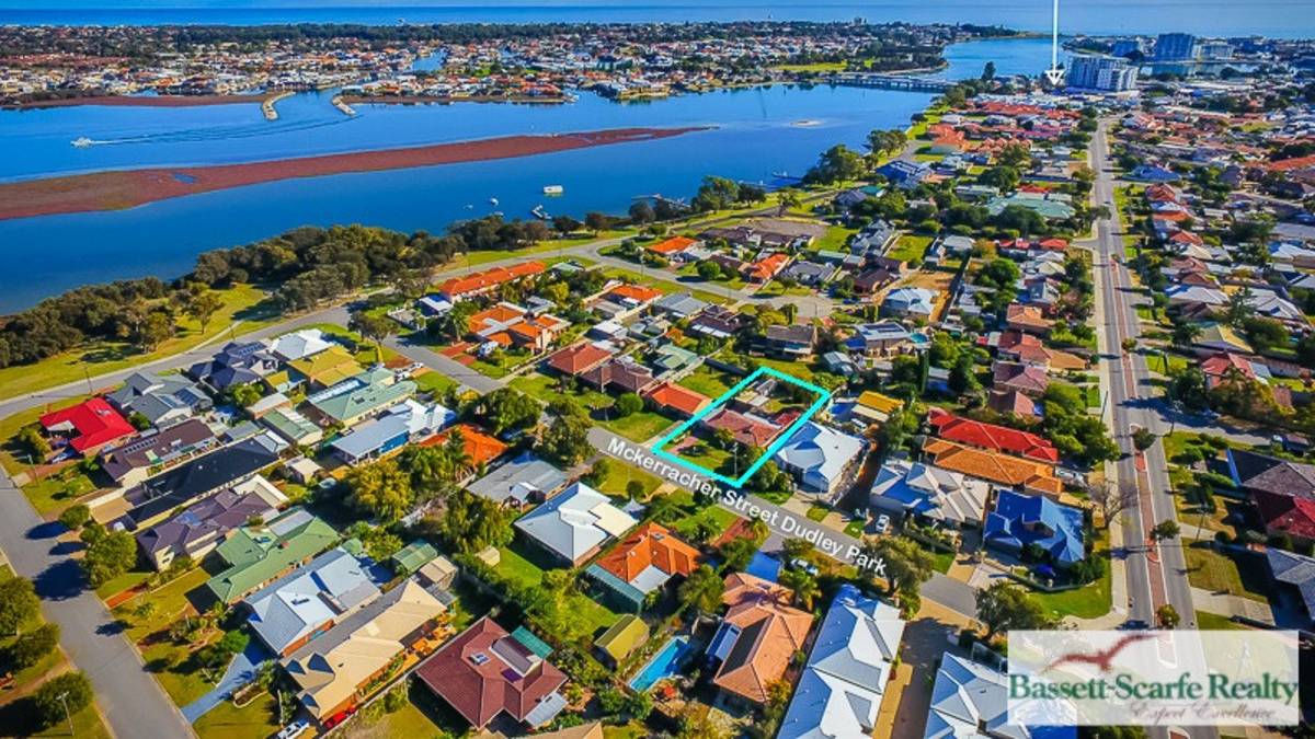 14 McKerracher Street, Dudley Park, WA 6210 AUS