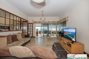 2 Barry Street, Mandurah, WA 6210 AUS