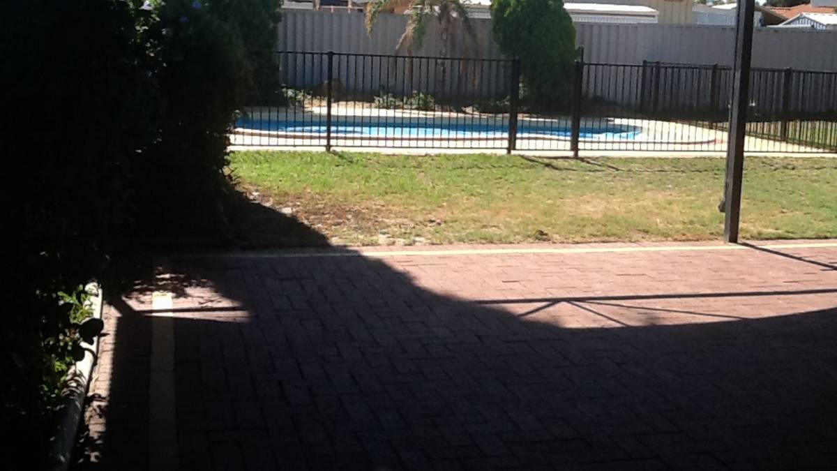 37 Everlasting Retreat, Halls Head, WA 6210 AUS