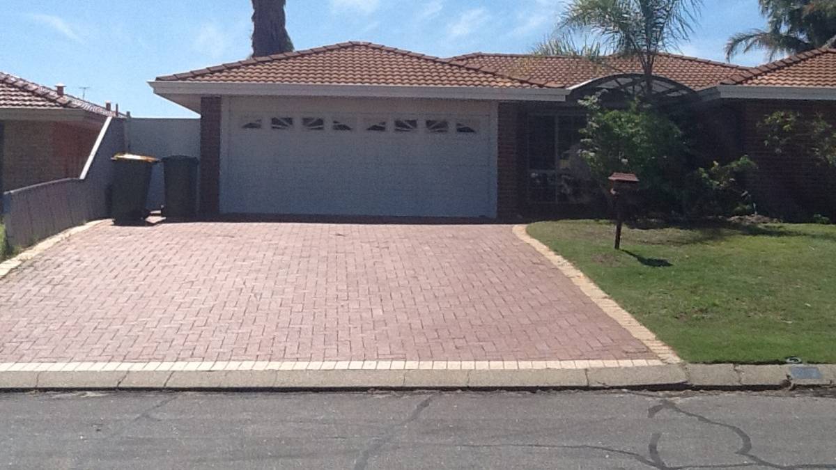 37 Everlasting Retreat, Halls Head, WA 6210 AUS