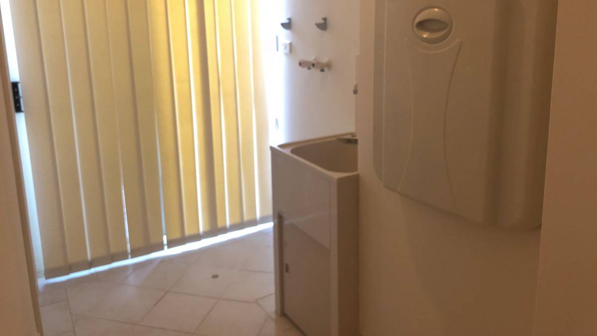 11 Mariner Place, Halls Head, WA 6210 AUS