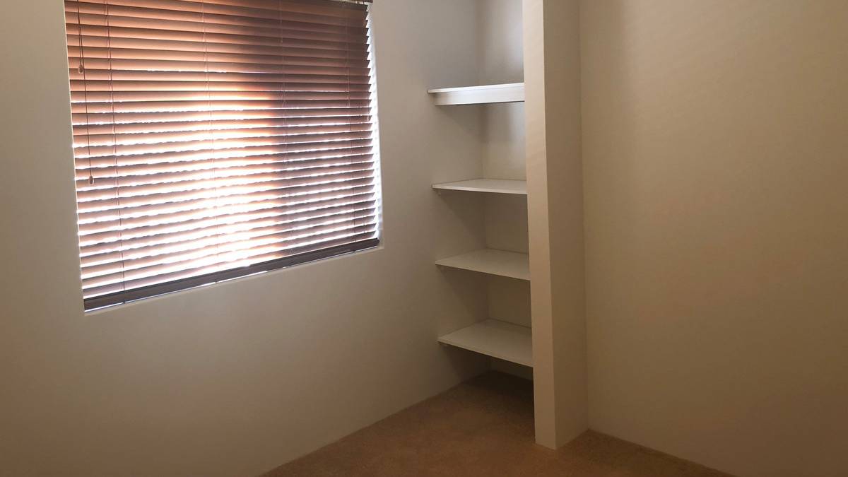 11 Mariner Place, Halls Head, WA 6210 AUS