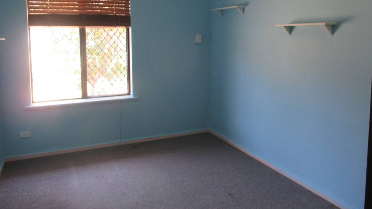 26 Melaleuca Terrace, HALLS HEAD, WA 6210 AUS