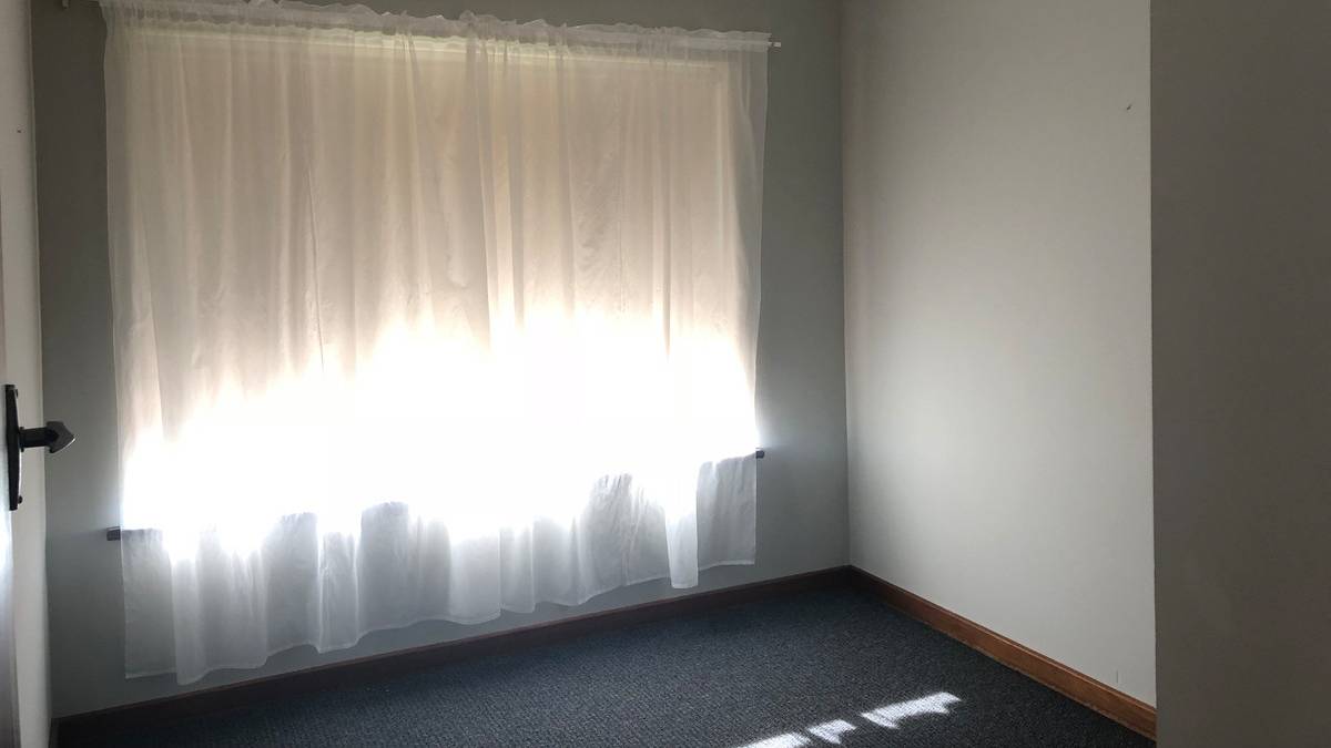7 Leigh Street, Dudley Park, WA 6210 AUS