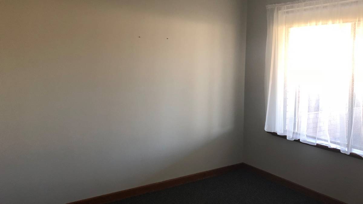7 Leigh Street, Dudley Park, WA 6210 AUS
