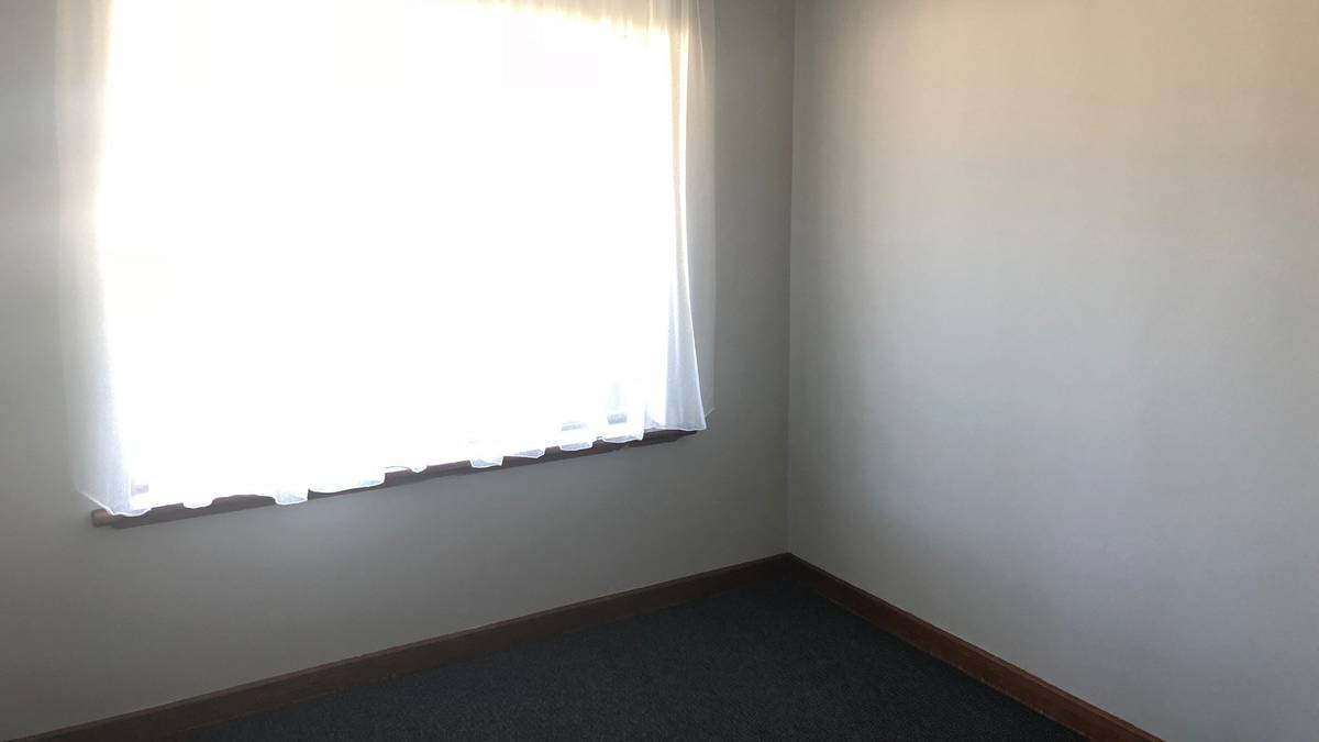 7 Leigh Street, Dudley Park, WA 6210 AUS