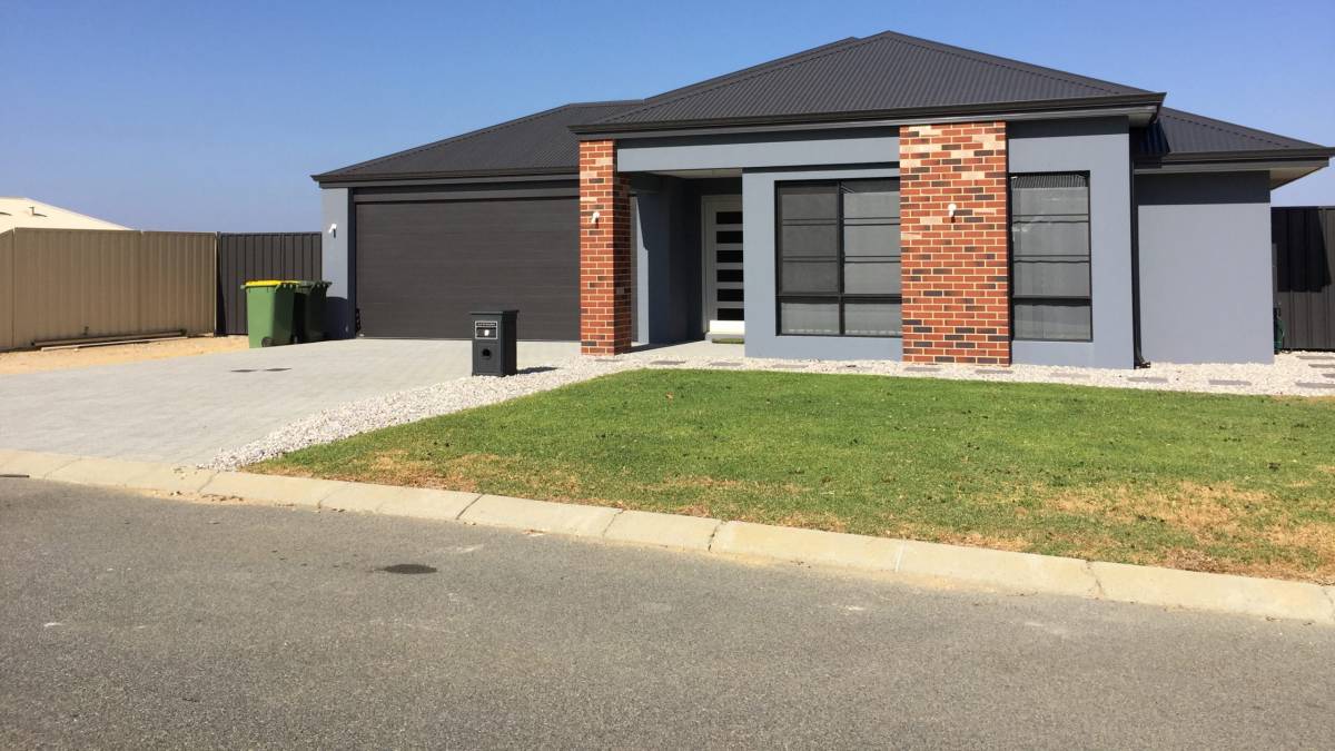 9 Quairading Rise, Dawesville, WA 6211 AUS