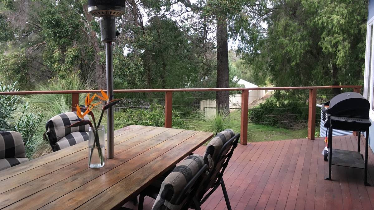 3 Tanjinn Street, DAWESVILLE, WA 6211 AUS