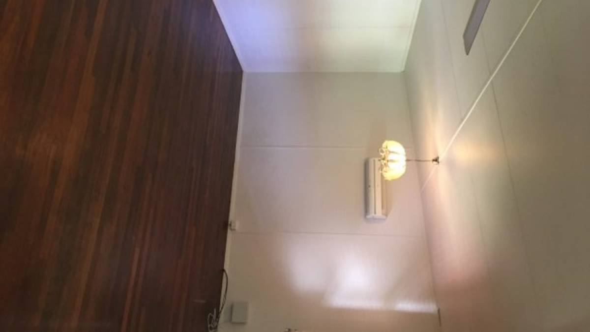 4 Valley Road, HALLS HEAD, WA 6210 AUS