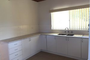 8 Birchley Road, Coodanup, WA 6210 AUS