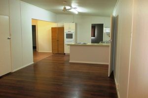 4 Valley Road, HALLS HEAD, WA 6210 AUS