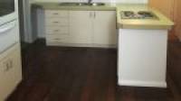 4 Valley Road, HALLS HEAD, WA 6210 AUS