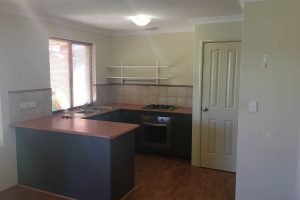 1/4 Binnar Court, Erskine, WA 6210 AUS