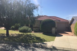1/4 Binnar Court, Erskine, WA 6210 AUS