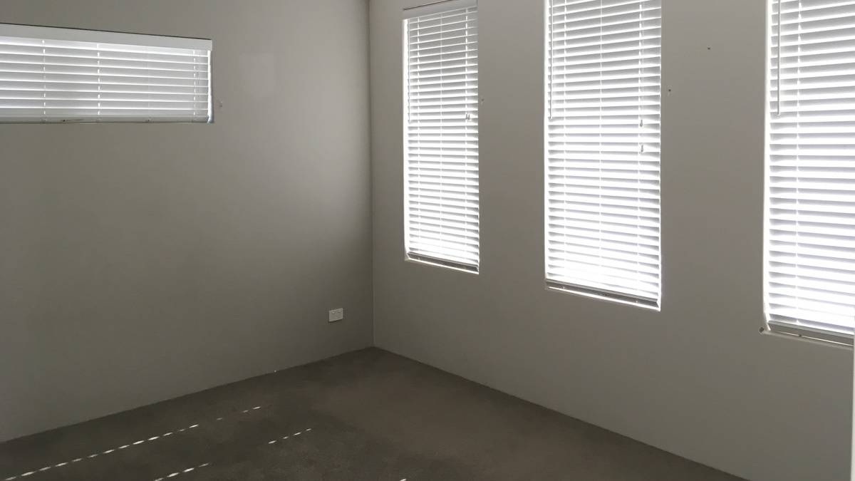 9 Tallas Road, Silver Sands, WA 6210 AUS