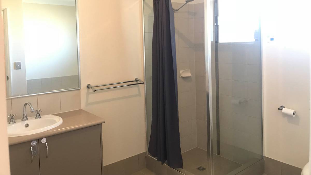 8/28 Irrawaddy Drive, Greenfields, WA 6210 AUS