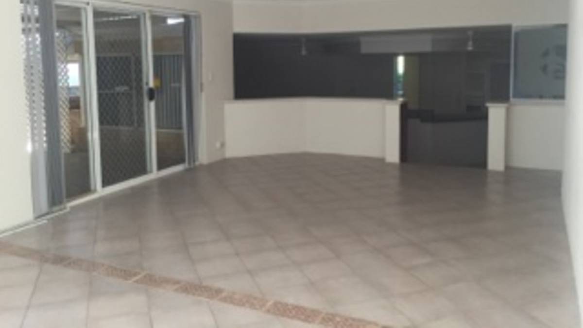24 Hestia Place, San Remo, WA 6210 AUS