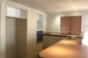 33 Oakover Turn, Greenfields, WA 6210 AUS