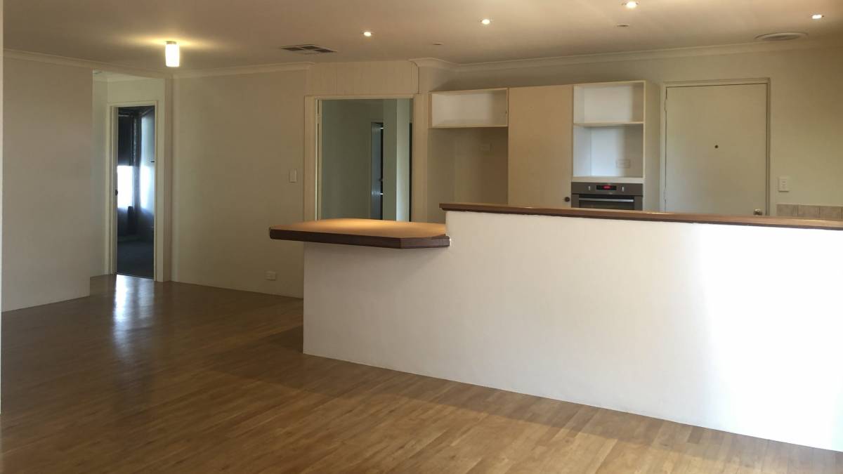 33 Oakover Turn, Greenfields, WA 6210 AUS