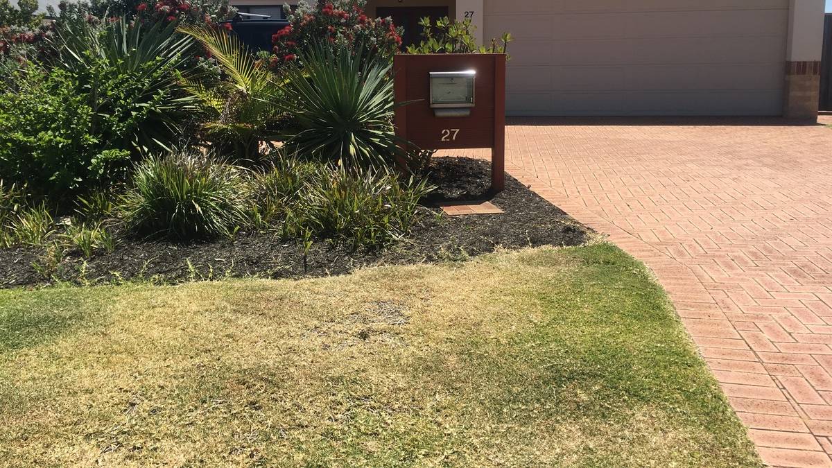 27 Marsdenia Road, HALLS HEAD, WA 6210 AUS