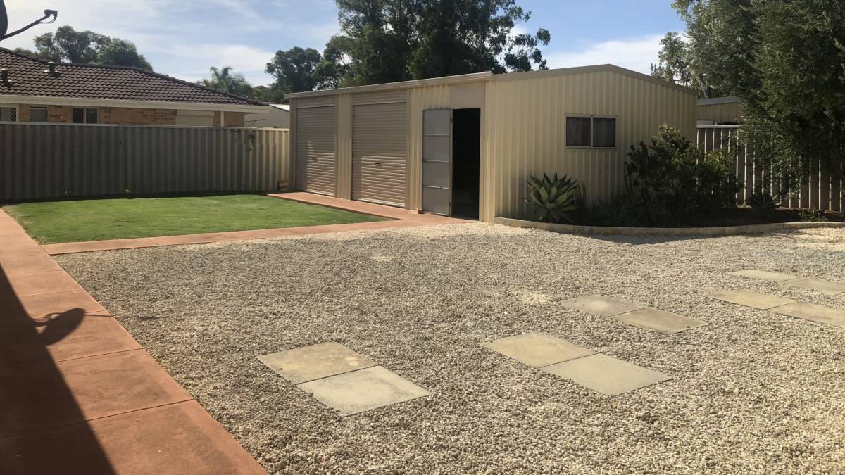 33 Oakover Turn, Greenfields, WA 6210 AUS
