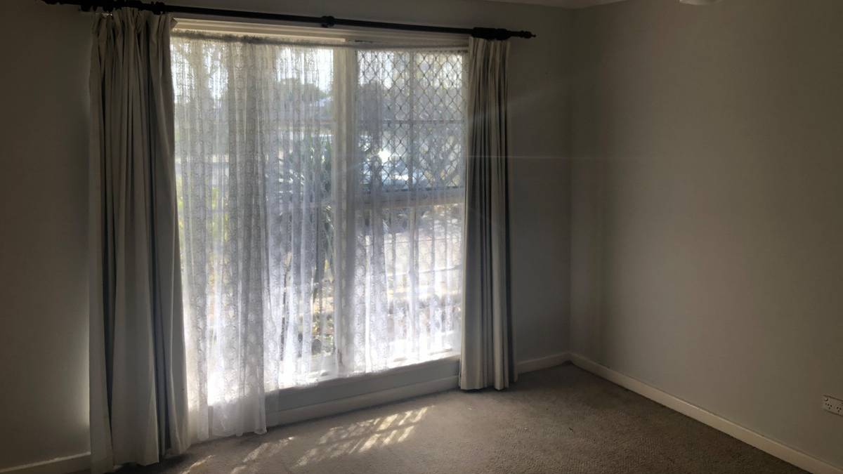 4 Gillark Street, Dudley Park, WA 6210 AUS