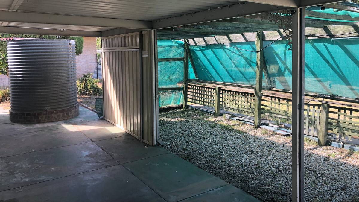 4 Gillark Street, Dudley Park, WA 6210 AUS
