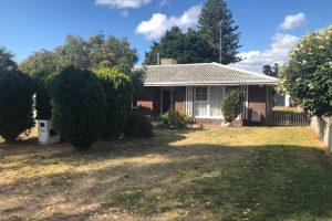 4 Gillark Street, Dudley Park, WA 6210 AUS