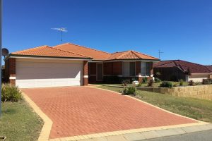 37 Hibbertia Follow, HALLS HEAD, WA 6210 AUS