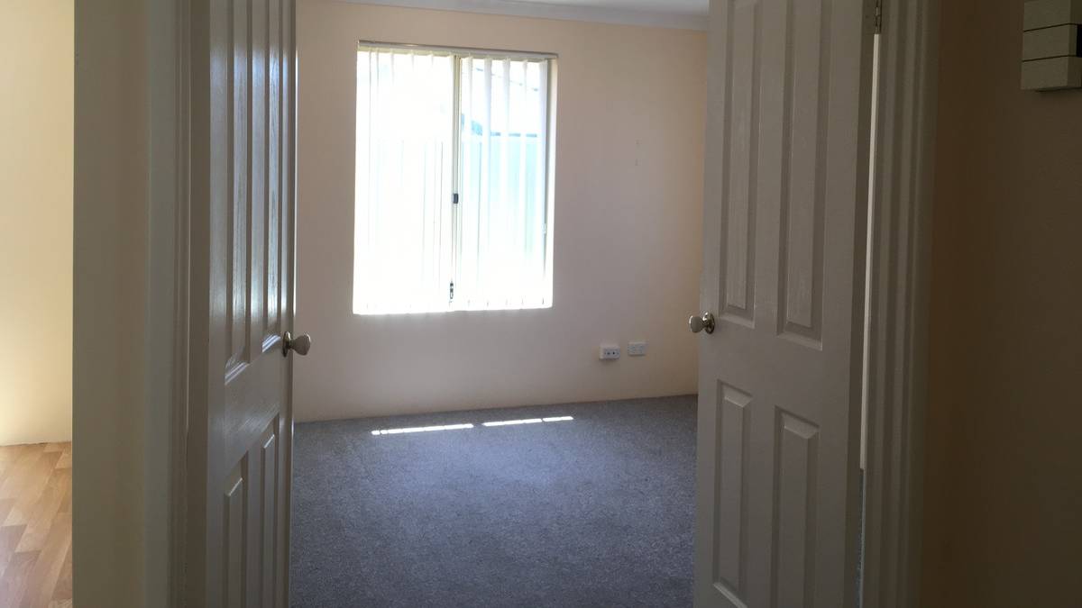 36 Saffron Loop, FALCON, WA 6210 AUS